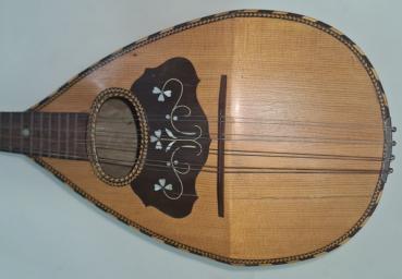 Mandoline