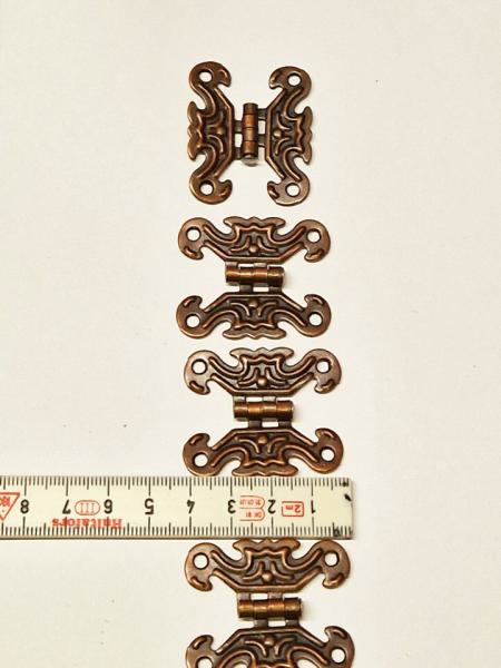 Antike Schmetterlingsscharnier aus Kupfer