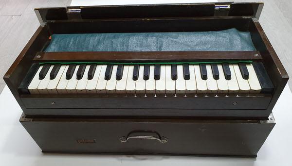 Indische Harmonium