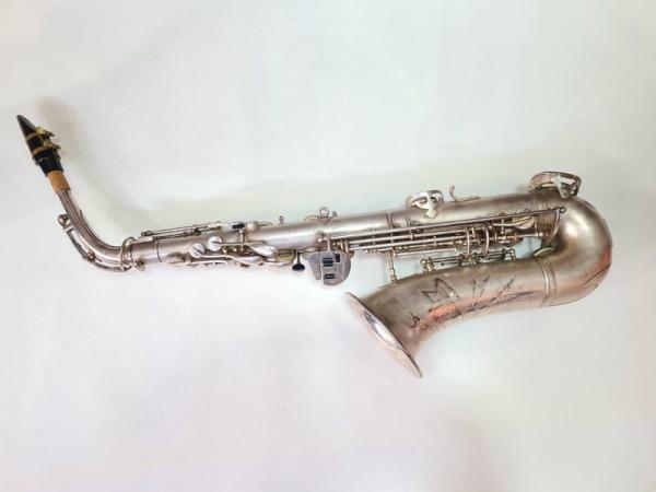 Saxophone - Saxophon