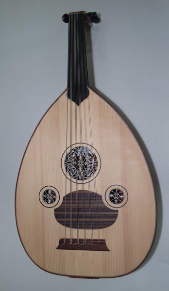 Türkische   UD /OUD