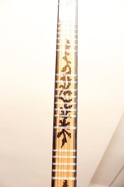 Tambur w.Bow  Holz / Wood