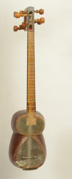 Tar (Azerbaijani instrument)