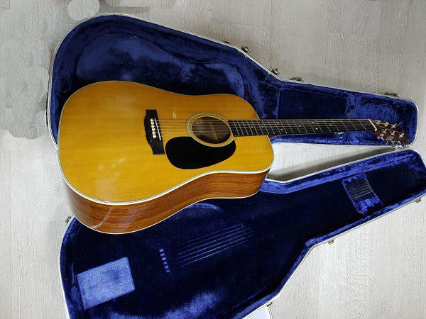 Martin Guitar - DB-7