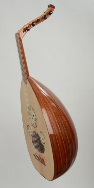Türkische   UD /OUD
